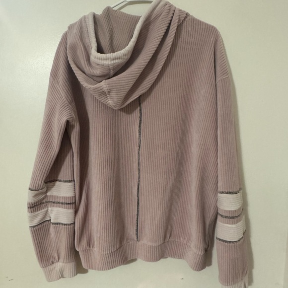 POL Mauve/Pink Hooded Sweatshirt size medium - Picture 3 of 5